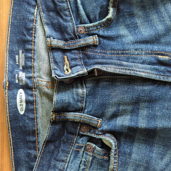 Old Navy Men's Distressed Skinny Jeans - Picture 2 of 9